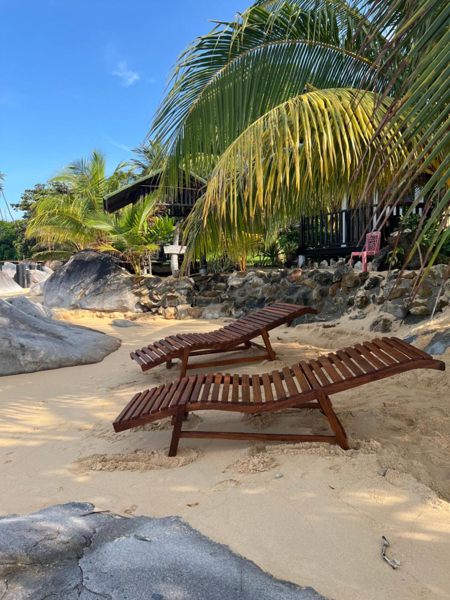 Beach House Kampung Genting Eksteriør billede