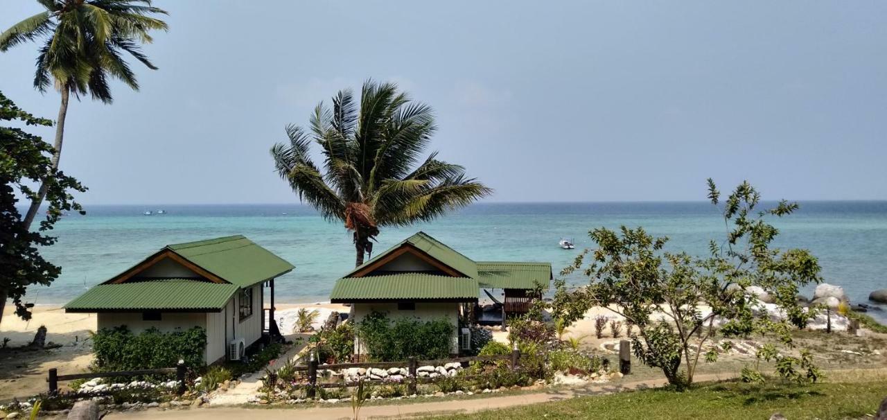 Beach House Kampung Genting Eksteriør billede
