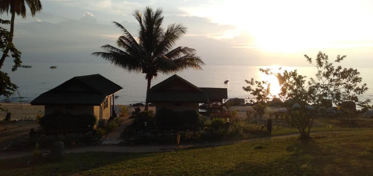 Beach House Kampung Genting Eksteriør billede